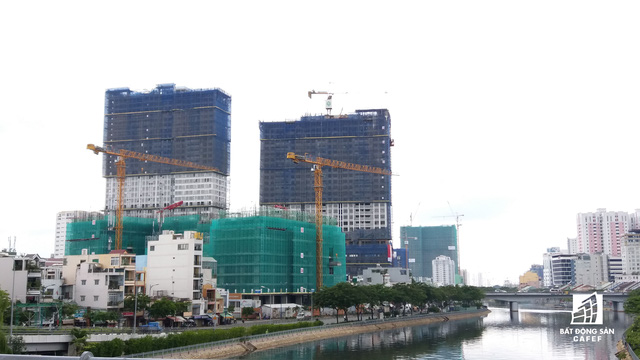  Dự án cao tầng đã và đang mọc lên như nấm, diện mạo đô thị ven sông Sài Gòn thay đổi chóng mặt  - Ảnh 17.