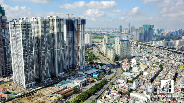  Cung đường dài hơn 3km đắt đỏ bậc nhất Sài Gòn cõng hơn 15.000 căn hộ cao cấp  - Ảnh 19.