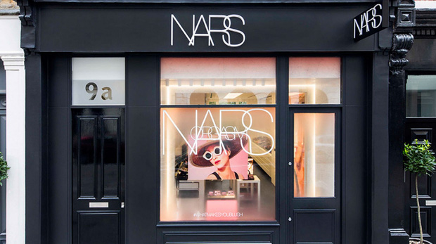 Đừng đọc Nars là nát mà tội nghiệp, na-s mới là vừa chuẩn vừa nhẹ nhàng sang trọng.