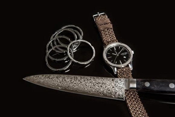 Đây là chiếc đồng hồ được tạo nên từ kỹ thuật rèn kiếm 700 năm tuổi của Nhật Bản - Ảnh 3.
