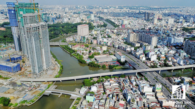  Cung đường dài hơn 3km đắt đỏ bậc nhất Sài Gòn cõng hơn 15.000 căn hộ cao cấp  - Ảnh 23.