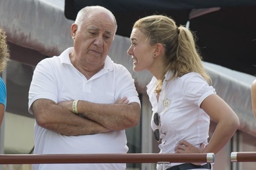 Cuộc sống của tỷ phú bí ẩn Amancio Ortega - Ảnh 4. Cuộc sống của tỷ phú bí ẩn Amancio Ortega - Ảnh 4.