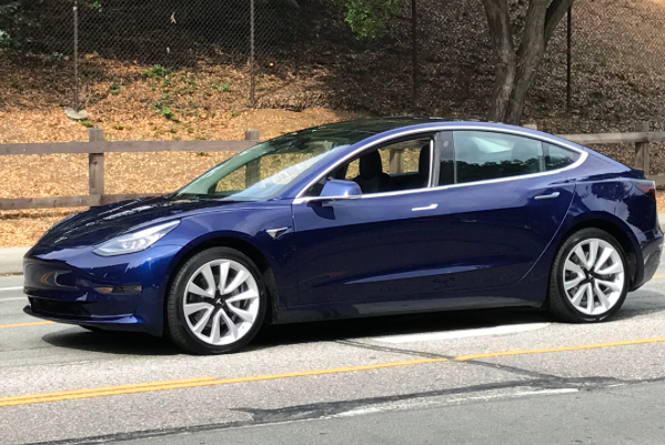 Điểm tách biệt Tesla với các hãng ô tô khác là gì? Họ chi 0 đồng cho quảng cáo - Ảnh 5.