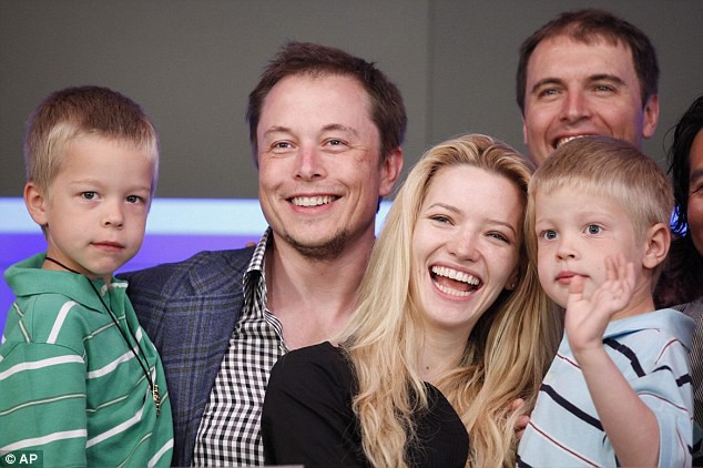Tỷ phú Elon Musk lần đầu tiên chia sẻ về cuộc sống tình cảm phức tạp của mình - Ảnh 6.