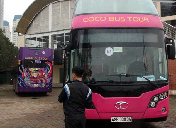 Xe bus mui trần đã ra đến Hà Nội, sẵn sàng đón các cầu thủ U23 Việt Nam về nước ăn mừng - Ảnh 5.