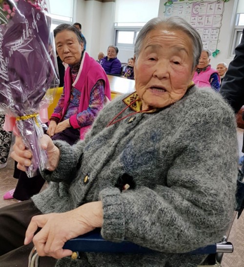  Người mẹ 96 tuổi của HLV Park Hang Seo và ước muốn thật giản đơn! - Ảnh 2.