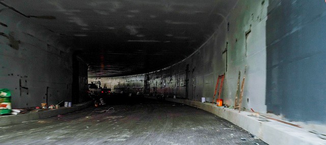  Cận cảnh dự án hầm chui lớn nhất TP.HCM sắp thông xe, thông điểm đen kẹt xe khu cảng Cát Lái  - Ảnh 15.