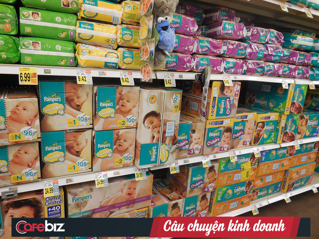 Màn phản công marketing đỉnh cao biến tính năng thành rủi ro cho đối thủ: Huggies tung “tã dễ mặc”, Pampers cáo buộc tã đó cũng “dễ cởi” - Ảnh 5.