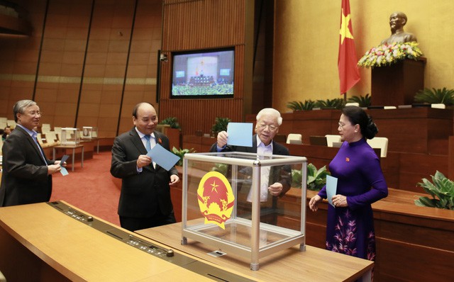 Tiểu sử ông Nguyễn Mạnh Hùng, tân Bộ trưởng Bộ Thông tin và Truyền thông - Ảnh 1.