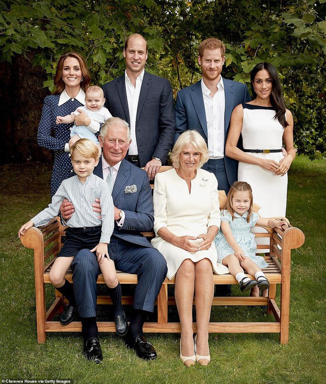 Cuối cùng, bà Camilla đã có được sự phê chuẩn của Nữ hoàng Anh, danh chính ngôn thuận lên ngôi hoàng hậu - Ảnh 2.