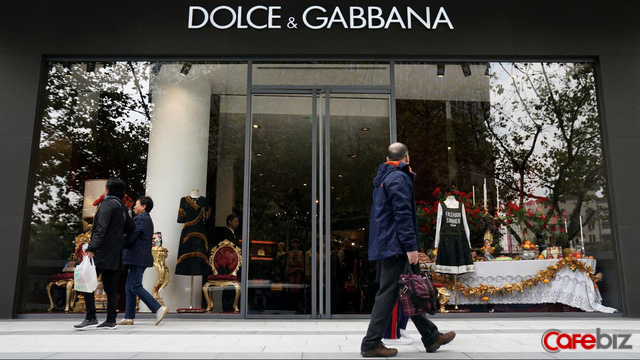 Scandal đôi đũa ngốn hàng trăm triệu USD của Dolce & Gabbana - Ảnh 2.