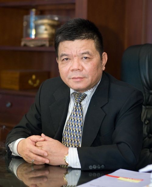Bắt ông Trần Bắc Hà và ông Trần Lục Lang - Ảnh 1. Bắt ông Trần Bắc Hà và ông Trần Lục Lang - Ảnh 1.