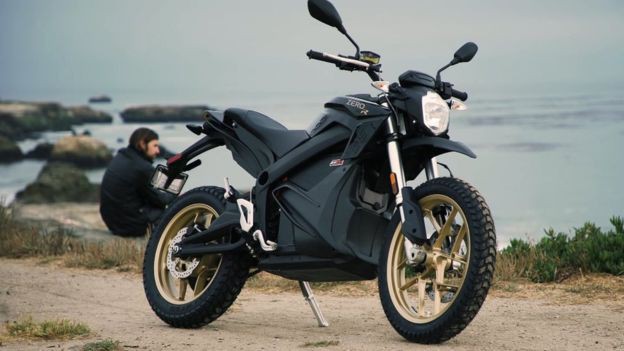 cơ hội của xe máy điện - Việt Nam là một trong những quốc gia kiên quyết siết chặt tiêu chuẩn khí thải trong tương lai, đó chính là cơ hội của xe máy điện - photo cơ hội của xe máy điện - photo 1 15412287414661791159365 - Việt Nam là một trong những quốc gia kiên quyết siết chặt tiêu chuẩn khí thải trong tương lai, đó chính là cơ hội của xe máy điện