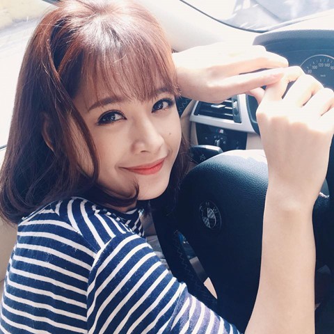 Khối tài sản “không phải dạng vừa” của loạt sao Việt dưới 25 tuổi: Nhà lầu hạng sang, xế hộp khủng và vô số hàng hiệu - Ảnh 18. Khối tài sản “không phải dạng vừa” của loạt sao Việt dưới 25 tuổi: Nhà lầu hạng sang, xế hộp khủng và vô số hàng hiệu - Ảnh 18.