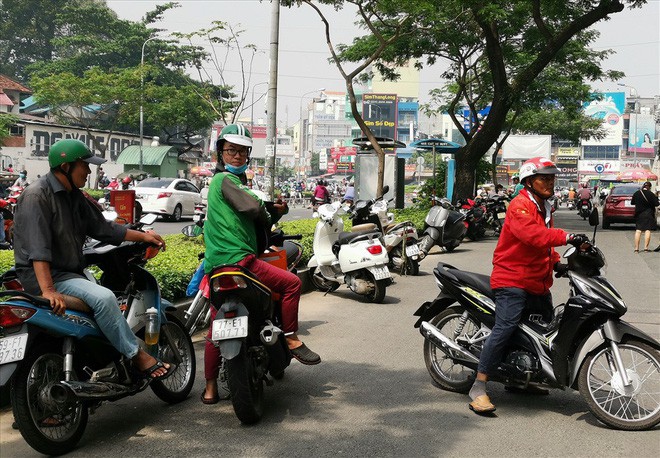 thị trường kinh tế số việt nam - Nhiều “ông lớn” thèm “chiếc bánh” kinh tế số 33 tỉ USD của Việt Nam - photo thị trường kinh tế số việt nam - photo 1 15449236848871355213620 - Nhiều “ông lớn” thèm “chiếc bánh” kinh tế số 33 tỉ USD của Việt Nam