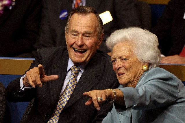 Sống một cuộc đời ý nghĩa như cựu Tổng thống Bush cha: Hiểu rõ bản thân, yêu gia đình và hướng về tương lai - Ảnh 3.