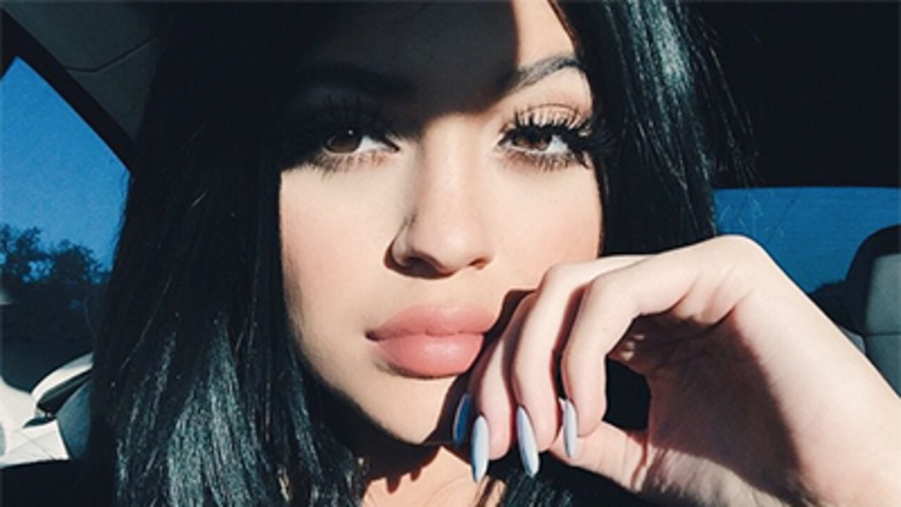 kylie jenner - 21 tuổi đã kiếm hàng ngàn tỷ đồng một năm, Kylie Jenner có cuộc sống sang chảnh và tài sản đáng ghen tị đến mức nào? - photo kylie jenner - photo 10 15440651629681580188250 - 21 tuổi đã kiếm hàng ngàn tỷ đồng một năm, Kylie Jenner có cuộc sống sang chảnh và tài sản đáng ghen tị đến mức nào?