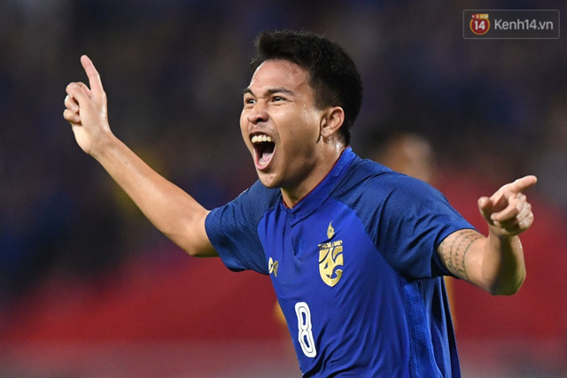 Cầu thủ Thái Lan suy sụp, gục khóc nức nở sau thất bại đau đớn trước Malaysia - Ảnh 14.