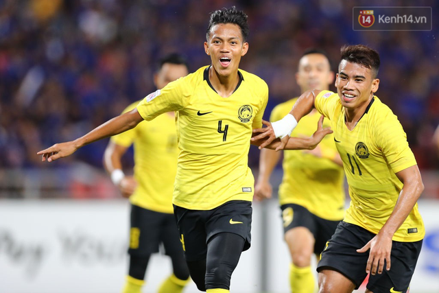 Cầu thủ Thái Lan suy sụp, gục khóc nức nở sau thất bại đau đớn trước Malaysia - Ảnh 15.