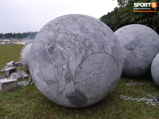  Đã tìm ra vị trí bí ẩn của 40 quả cầu đá sau khi bị di dời khỏi sân Mỹ Đình  - Ảnh 6.