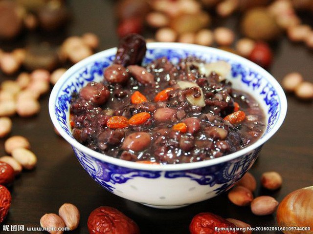  Những món ăn truyền thống nhất định phải có trong dịp tết Nguyên Đán ở Trung Quốc  - Ảnh 2.