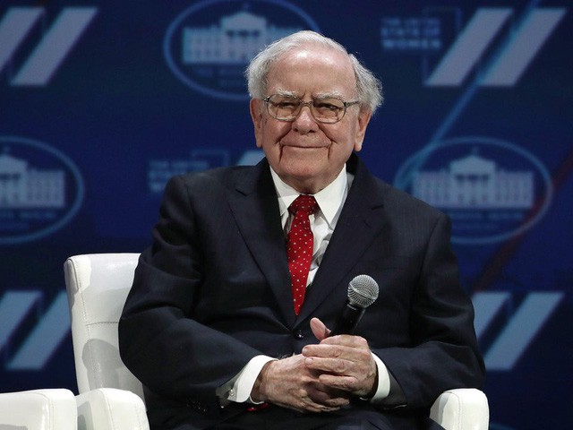 Khi nói đến làm giàu, Buffett là một chuyên gia và đây là 9 lời khuyên ông đưa ra để bạn có thể sở hữu khối tài sản “kếch xù”  - Ảnh 1.