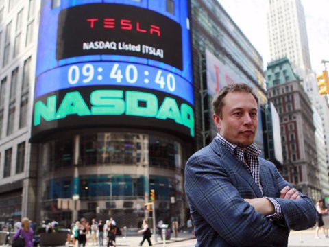 Hành trình kiếm tiền hơn 30 năm của Elon Musk: 12 tuổi tự học lập trình, không ngại lao động chân tay, build PC phục vụ sinh viên khác - Ảnh 9.