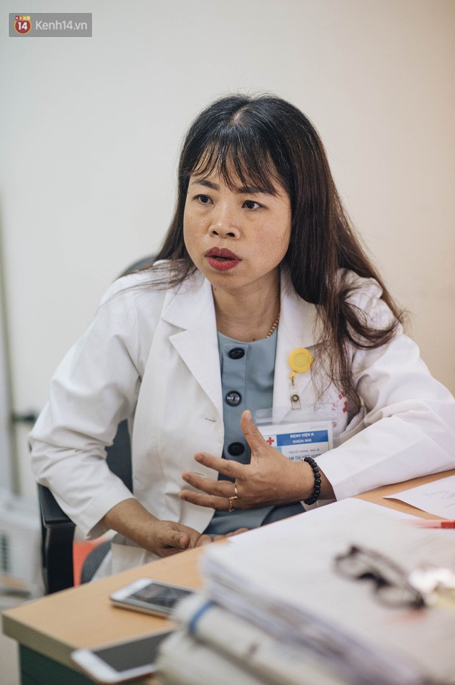 Chuyện nữ tiến sĩ viện K kiên trì xin được cứu bệnh nhi: Nếu 99% là thua thì hãy cho chị 1% còn lại để cứu con của em! - Ảnh 1. Chuyện nữ tiến sĩ viện K kiên trì xin được cứu bệnh nhi: Nếu 99% là thua thì hãy cho chị 1% còn lại để cứu con của em! - Ảnh 1.