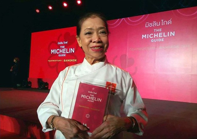 Đến bây giờ Michelin mới chỉ trao sao cho 3 quán ăn vỉa hè, và tất cả chúng đều rất gần Việt Nam - Ảnh 3. Đến bây giờ Michelin mới chỉ trao sao cho 3 quán ăn vỉa hè, và tất cả chúng đều rất gần Việt Nam - Ảnh 3.