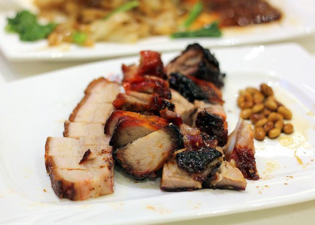 Đến bây giờ Michelin mới chỉ trao sao cho 3 quán ăn vỉa hè, và tất cả chúng đều rất gần Việt Nam - Ảnh 7. Đến bây giờ Michelin mới chỉ trao sao cho 3 quán ăn vỉa hè, và tất cả chúng đều rất gần Việt Nam - Ảnh 7.