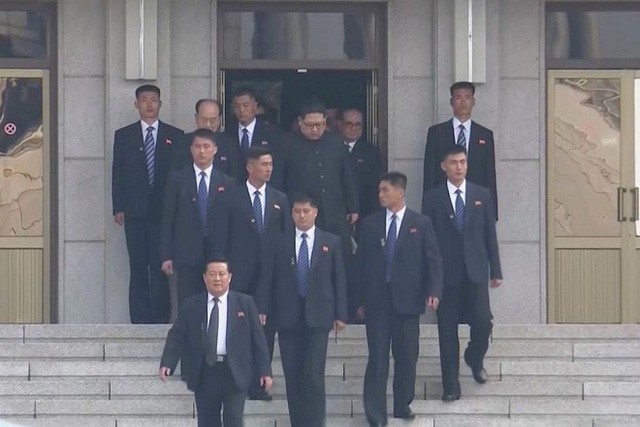 Đội mật vụ bí ẩn tháp tùng ông Kim Jong-un: 1 phút hạ được 8 người trong phạm vi 100m - Ảnh 3.