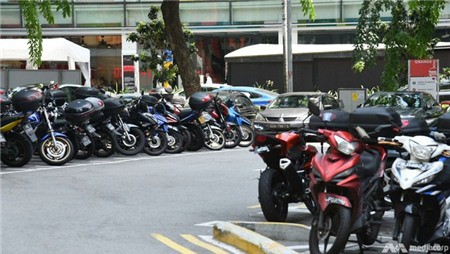 Singapore mạnh tay chi hơn 2.600 USD cho mỗi người dân nếu chịu bỏ xe máy cũ - Ảnh 1. Singapore mạnh tay chi hơn 2.600 USD cho mỗi người dân nếu chịu bỏ xe máy cũ - Ảnh 1.