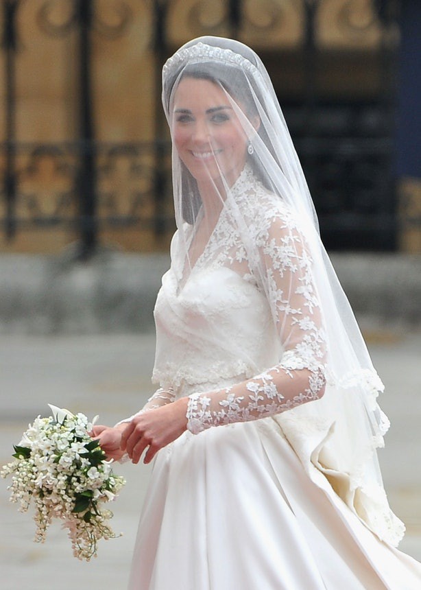 Sắp tổ chức hôn lễ, Meghan Markle chắc chắn phải nhớ 10 nguyên tắc trang phục này trong đám cưới Hoàng gia - Ảnh 5. Sắp tổ chức hôn lễ, Meghan Markle chắc chắn phải nhớ 10 nguyên tắc trang phục này trong đám cưới Hoàng gia - Ảnh 5.