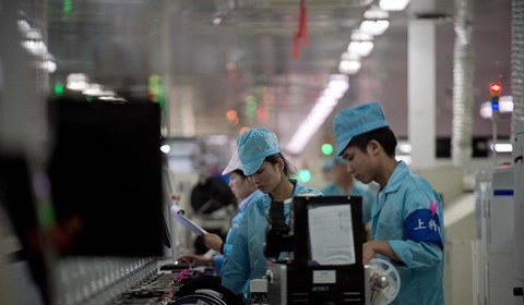 Trung Quốc theo dõi sóng não và cảm xúc của người lao động - Ảnh 1. Trung Quốc theo dõi sóng não và cảm xúc của người lao động - Ảnh 1.