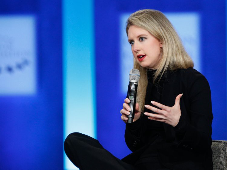 Elizabeth Holmes: Cuộc đời nữ tỷ phú từ trẻ nhất thế giới đến trắng tay  - Ảnh 13.