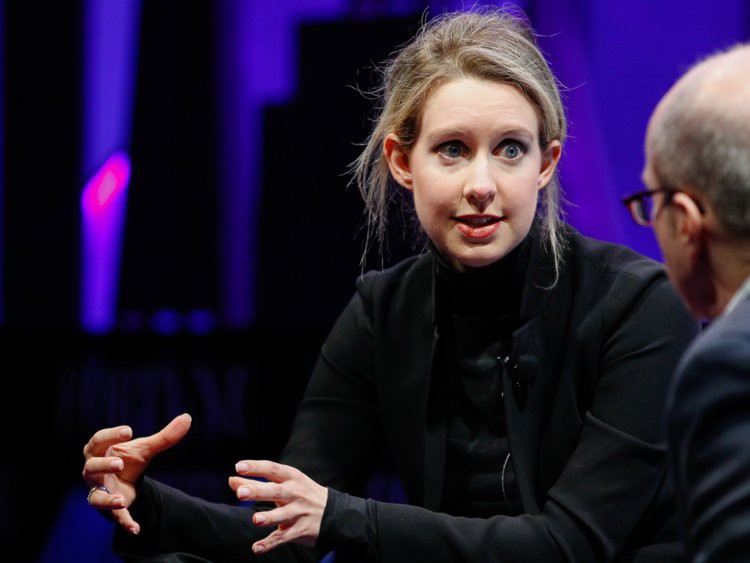 Elizabeth Holmes: Cuộc đời nữ tỷ phú từ trẻ nhất thế giới đến trắng tay  - Ảnh 14.