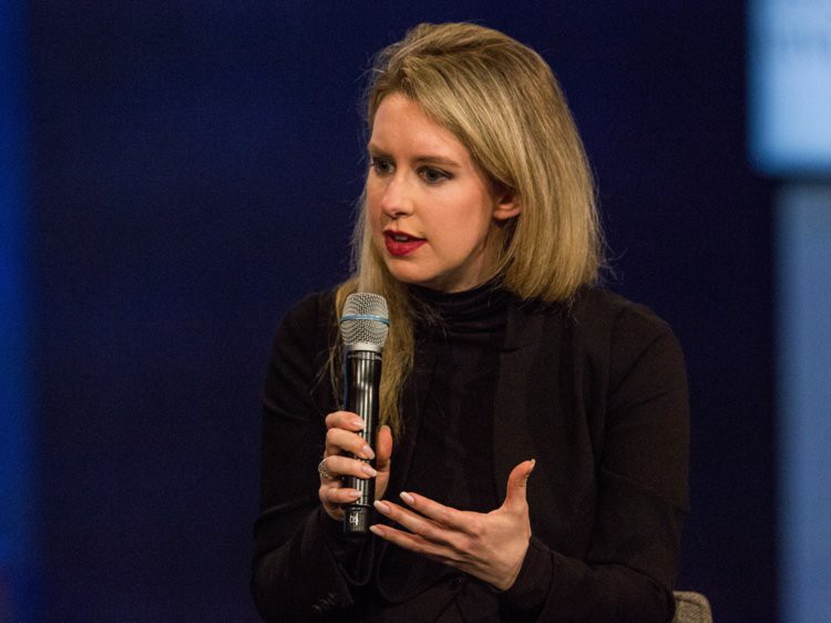 Elizabeth Holmes: Cuộc đời nữ tỷ phú từ trẻ nhất thế giới đến trắng tay  - Ảnh 26.