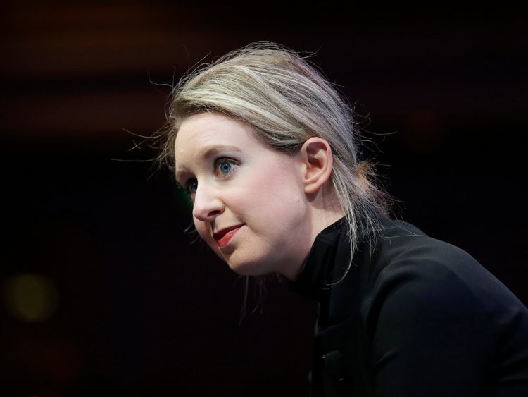 Elizabeth Holmes: Cuộc đời nữ tỷ phú từ trẻ nhất thế giới đến trắng tay  - Ảnh 10.