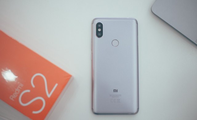 Xiaomi Redmi S2 chính thức lên kệ: Điện thoại camera kép, giá chỉ 3,99 triệu đồng - Ảnh 1.