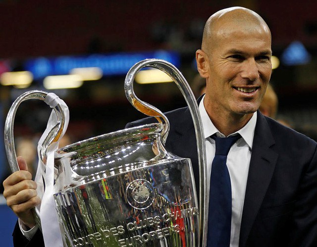 Cực sốc: Zidane từ chức huấn luyện viên trưởng Real Madrid - Ảnh 1. Cực sốc: Zidane từ chức huấn luyện viên trưởng Real Madrid - Ảnh 1.