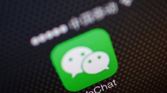Chính phủ Trung Quốc điều tra tham nhũng từ những tin nhắn WeChat bị xóa - Ảnh 1.