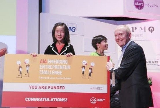  Bé gái 12 tuổi điều hành doanh nghiệp, giúp trẻ em trên thế giới học ngôn ngữ dễ dàng  - Ảnh 1.