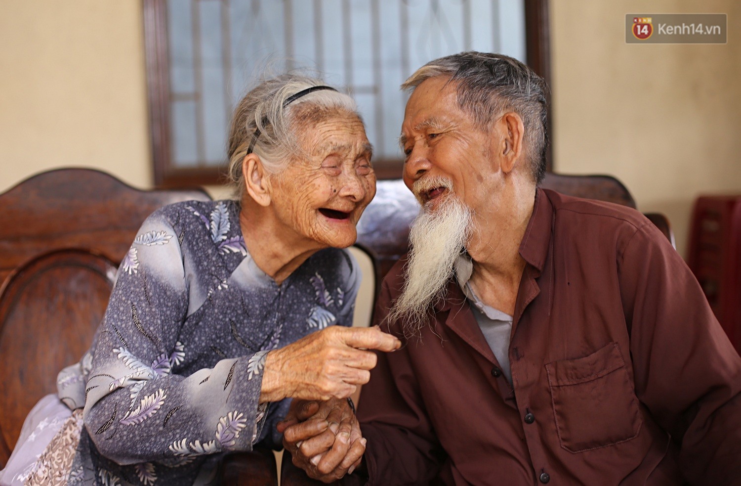 Thơ hay ảnh đẹp về vợ chồng già hạnh phúc thủy chung KyUcNet