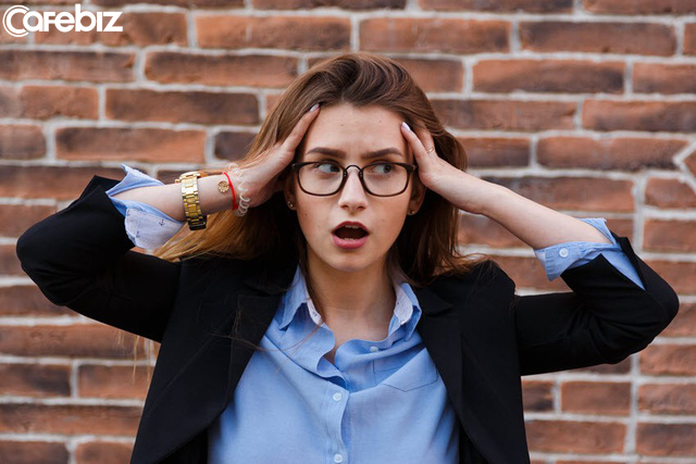 Sếp mượn tiền mua đồ vì quên ví nhưng mãi chưa trả, làm nhân viên làm sao để đòi nợ? - Ảnh 2. Sếp mượn tiền mua đồ vì quên ví nhưng mãi chưa trả, làm nhân viên làm sao để đòi nợ? - Ảnh 2.