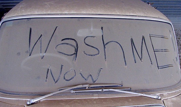 7 điều tưởng như bình thường nhưng sẽ khiến bạn gặp rắc rối ở Nga: Cấm mặc quần lót ren, lười rửa xe sẽ bị phạt tiền - Ảnh 3.