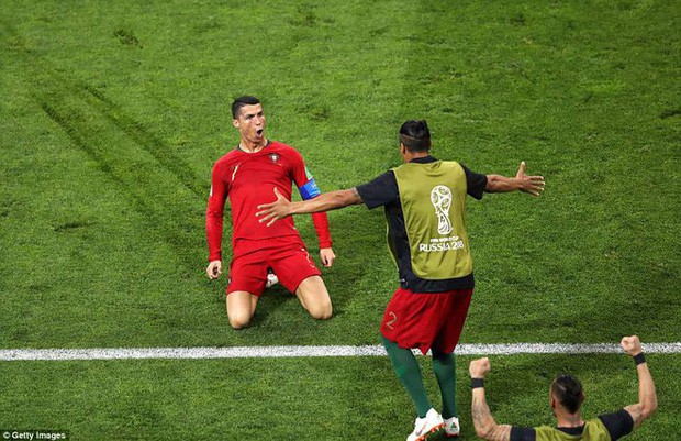 Đài truyền hình Mỹ cũng khổ sở vì bản quyền World Cup như VTV - Ảnh 1. Đài truyền hình Mỹ cũng khổ sở vì bản quyền World Cup như VTV - Ảnh 1.