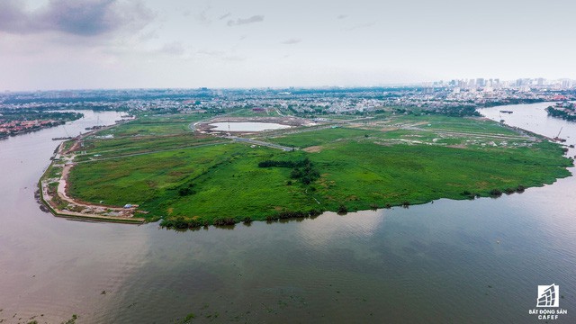  Ngổn ngang dự án khu đô thị 2 tỷ đô ven bờ sông đẹp nhất Sài Gòn sau gần 10 năm đầu tư  - Ảnh 3.