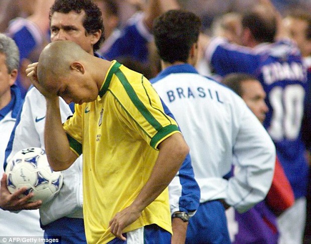 20 năm trước, chuyện gì đã thực sự xảy ra với Ronaldo béo ở chung kết World Cup 1998? - Ảnh 1.