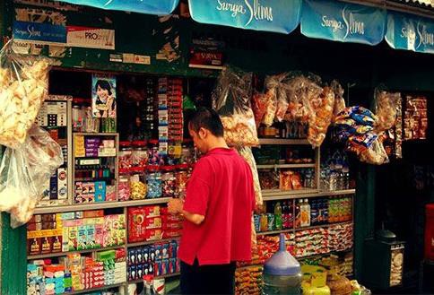 Alfamart - “thần tượng” của Bách Hóa Xanh: Vượt mặt chợ và tạp hóa, đá văng 7-Eleven khỏi sân nhà, tham vọng phủ khắp Đông Nam Á - Ảnh 6.