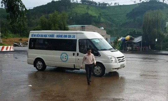  Vụ vỡ đập thủy điện ở Lào: Người Việt ùn ùn về nước tránh lũ  - Ảnh 4.